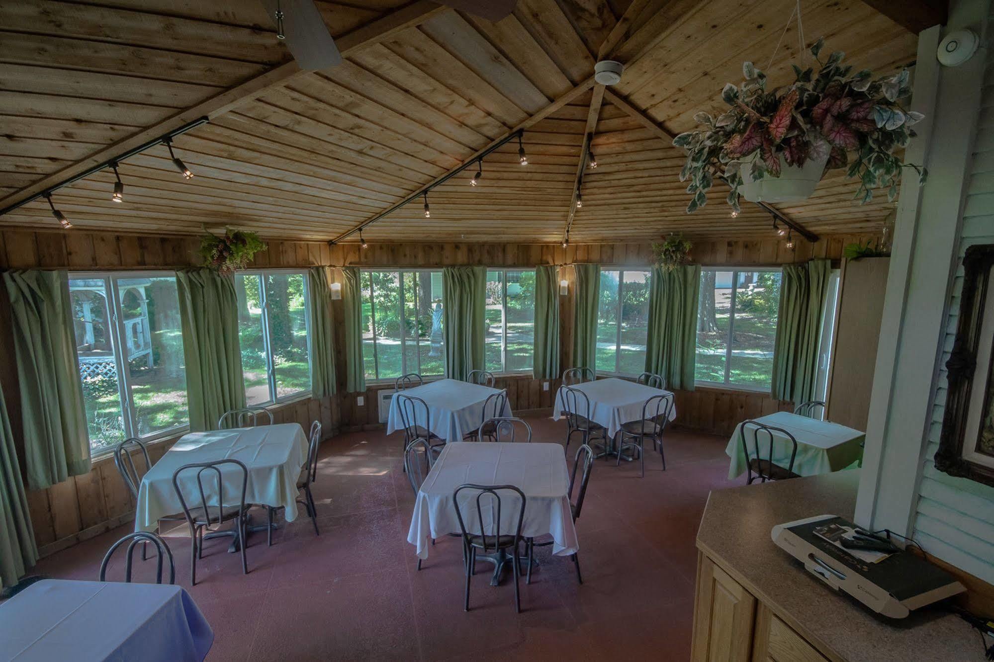 Dickey House Bed And Breakfast Marshfield Buitenkant foto